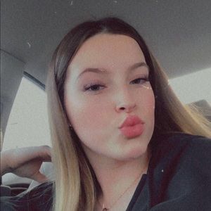 Meet your Posher, Jenna
